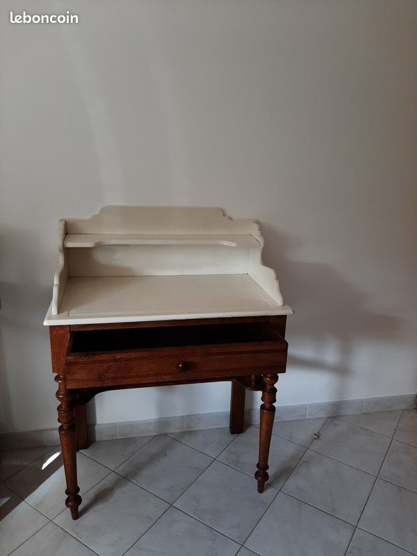 Table de toilette ancienne (image 2)