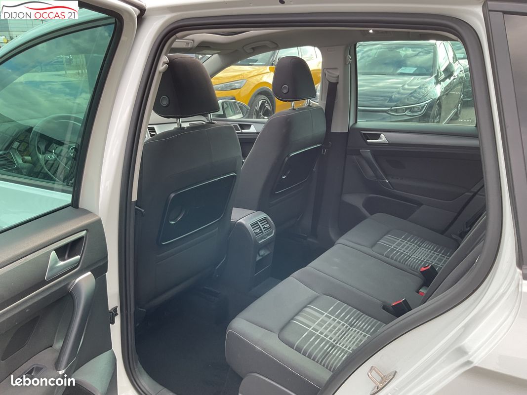 VOLKSWAGEN GOLF SPORTSVAN 1.4 TSI 125 BlueMotion Technology Série Spéciale Lounge DSG7 (image 15)