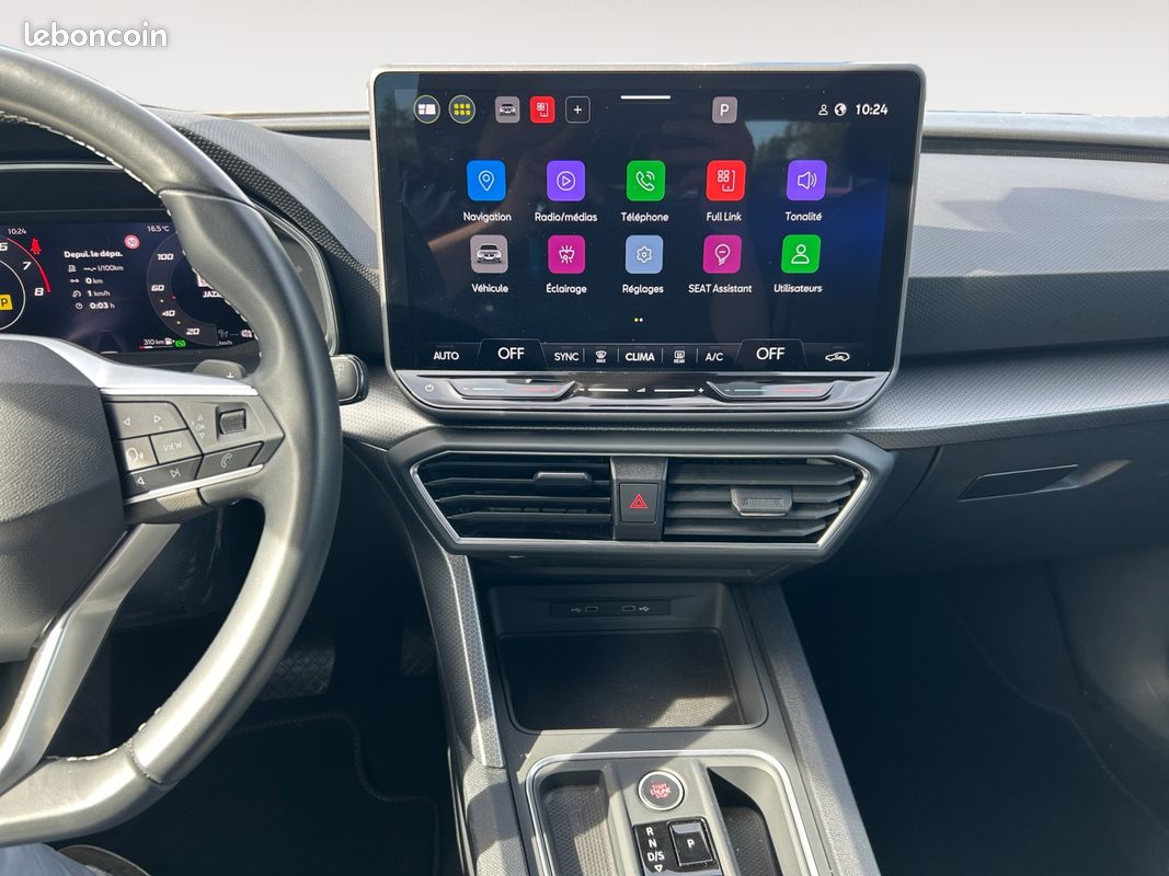 SEAT Leon 1.5 eTSI Hybrid 115 DSG7 Copa (image 13)