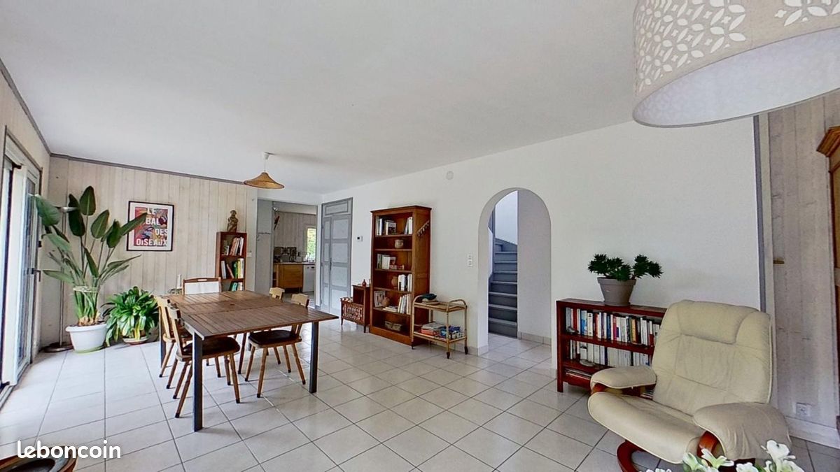 Maison 6 pièces 173 m² · à Peillac · 173 m² · 249 000 €