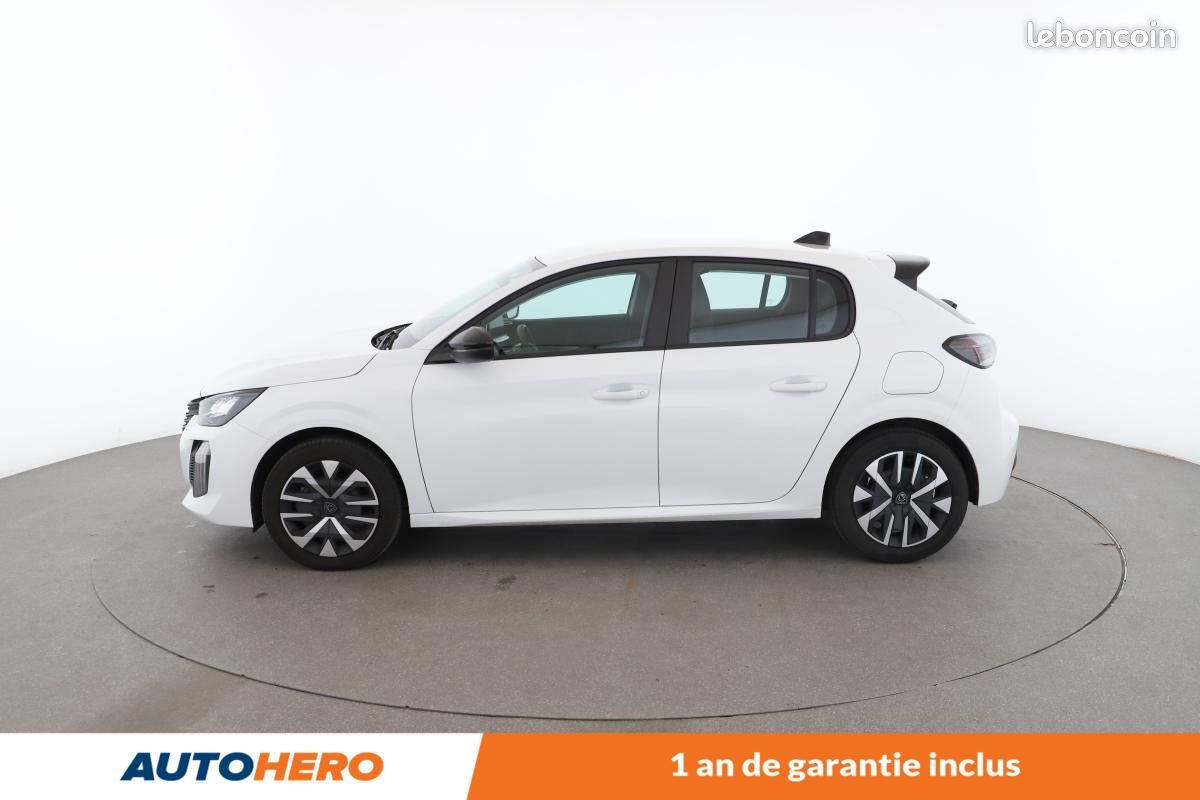 Peugeot 208 1.2 Hybrid Style e-DCS6 100 ch (image 11)