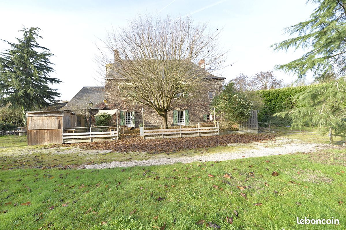 Propriété 8 pièces 286 m² (image 2)
