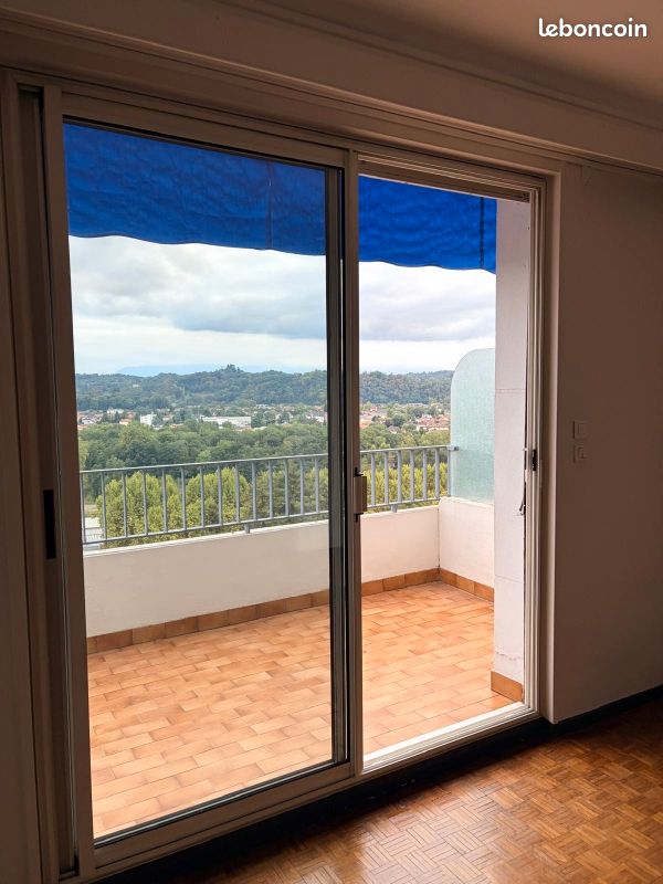 Appartement 3 pièces 74 m² · à Pau · 74 m² · 950 €/mois