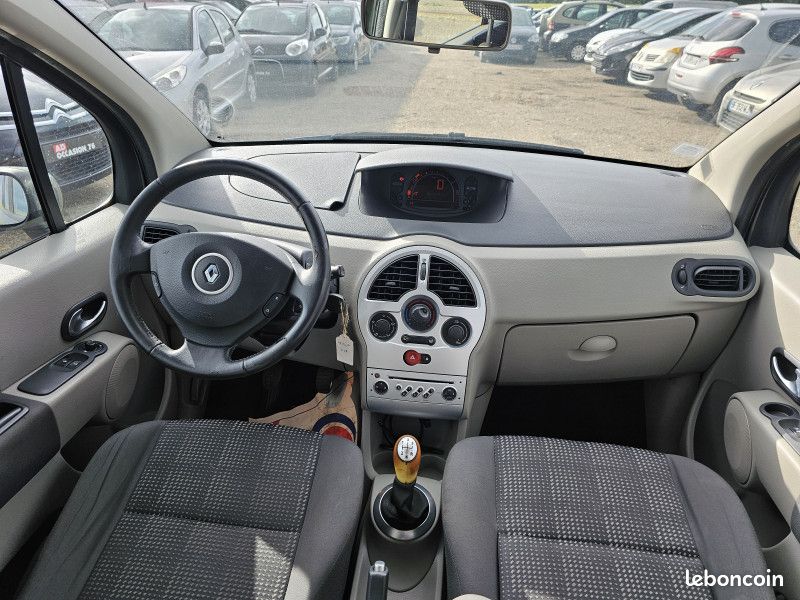 Renault MODUS 1.6 16V 110CH CONFORT PACK CLIM DYNAMIQUE (image 5)