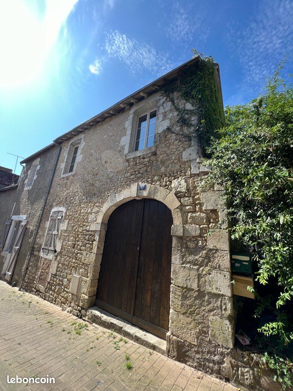 Maison 6 pièces 140 m² · à Le Blanc · 140 m² · 86 000 €