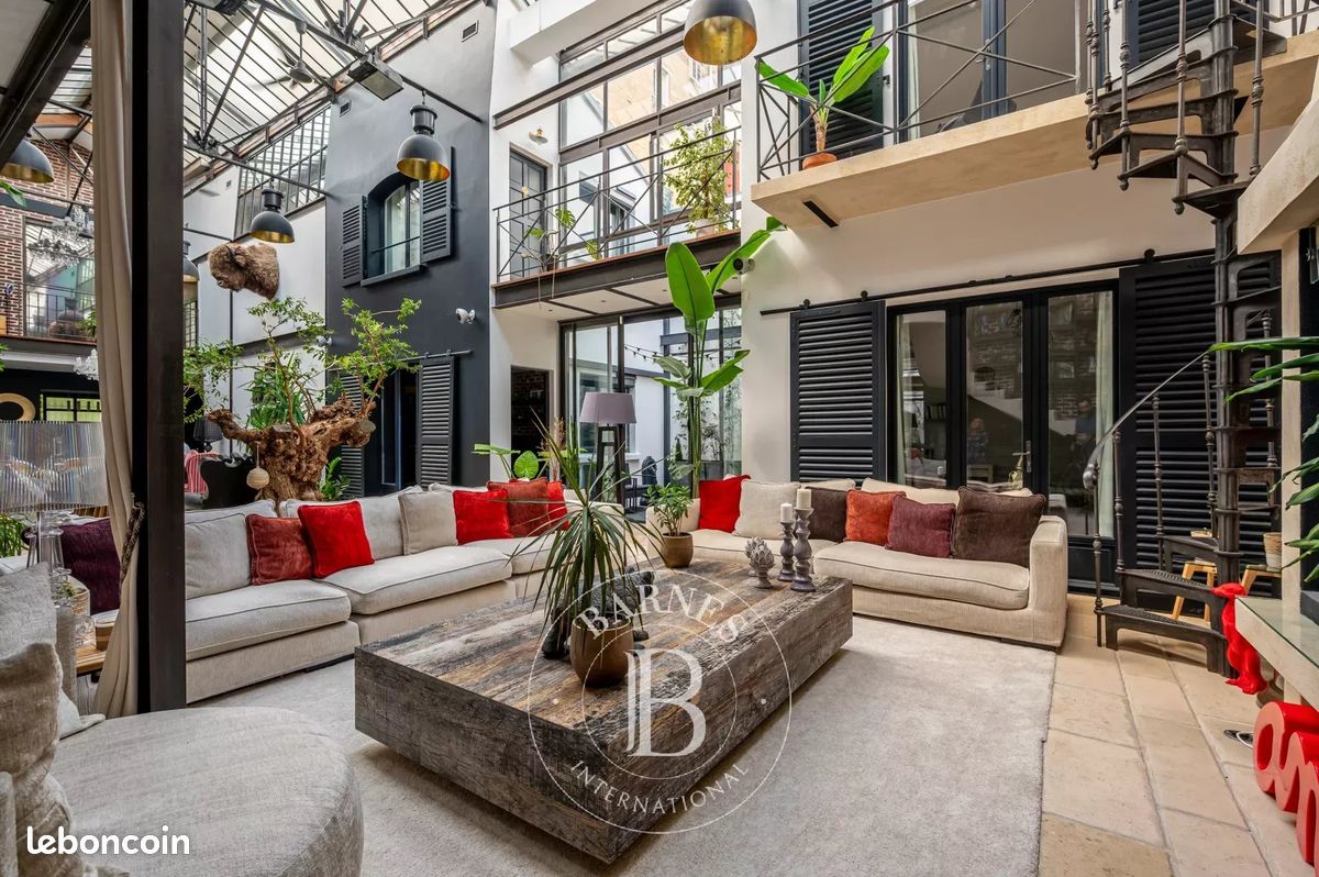 Maison 9 pièces 409 m² · à Courbevoie · 409 m² · 2 595 000 €
