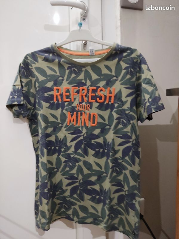 Tee shirt (image 1)
