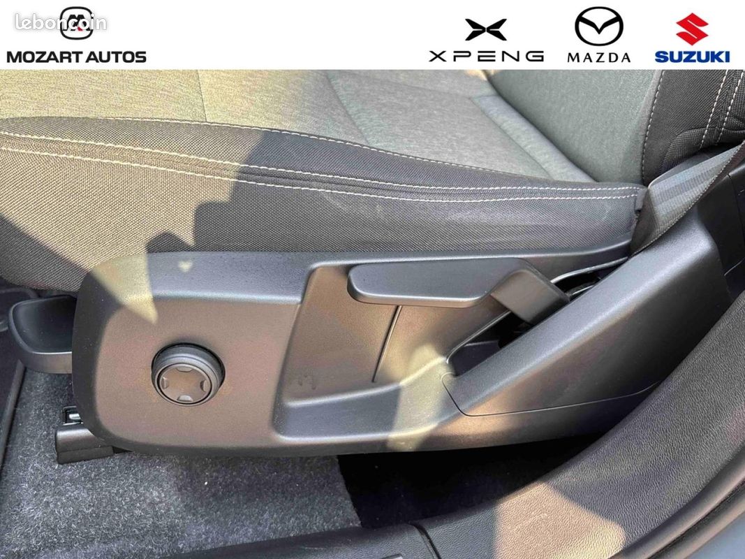 Volvo XC40 T2 129ch Business (image 19)