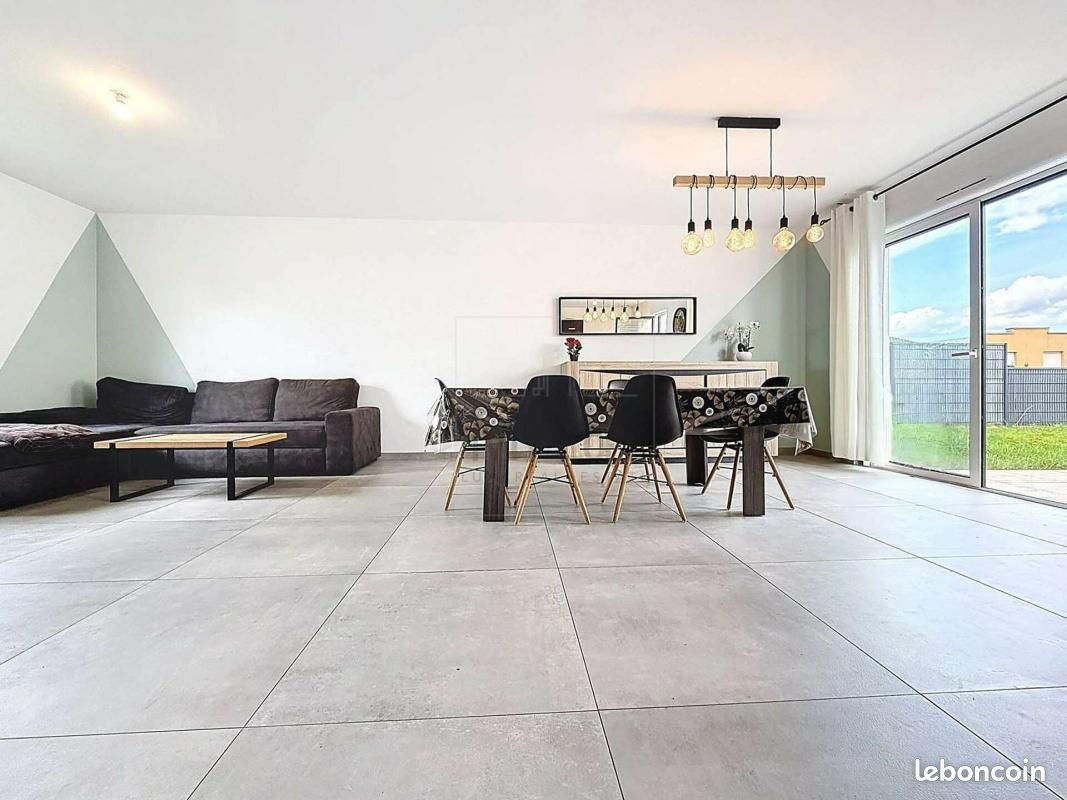 Maison 111 m² · à Talange · 111 m² · 330 000 €