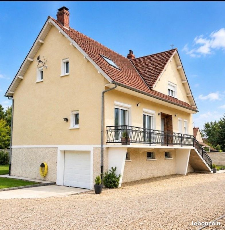 Maison 7 pièces 170 m² · à Houdan · 170 m² · 440 000 €