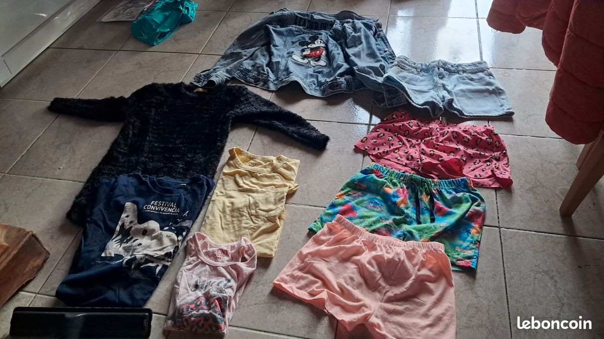 Lot De Vêtements Pour Fille Taille 9/10 Ans – Vêtements D’occasion En Très Bon état (t-shirts, Robes…)