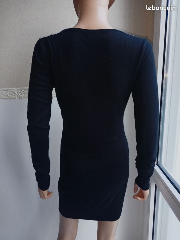 Robe pull avec perles noir T34/36 (image 4)