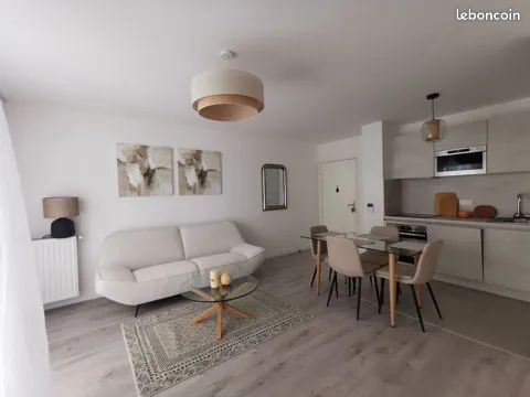 Appartement 2 pièces 39 m² · à Lille · 39 m² · 589 €