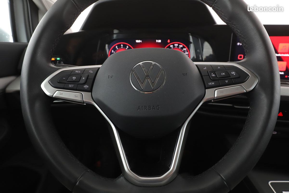 Volkswagen Golf VIII 1.0 eTSI OPF Life Plus DSG7 110 ch (image 15)
