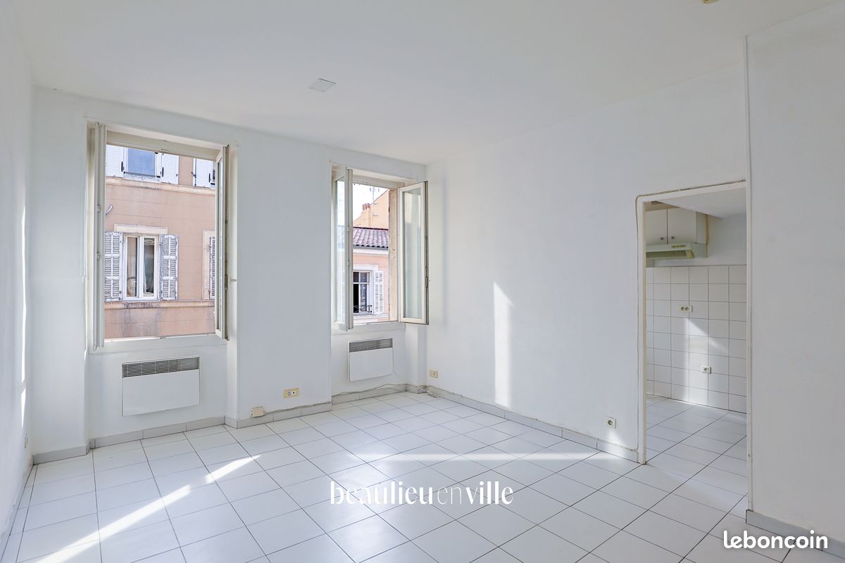 Appartement 2 pièces 48 m² · à Marseille · 48 m² · 175 000 €