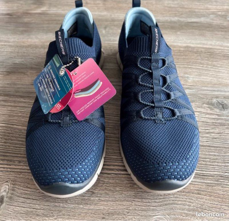 Chaussures Sport Femme SKECHERS Chaussures