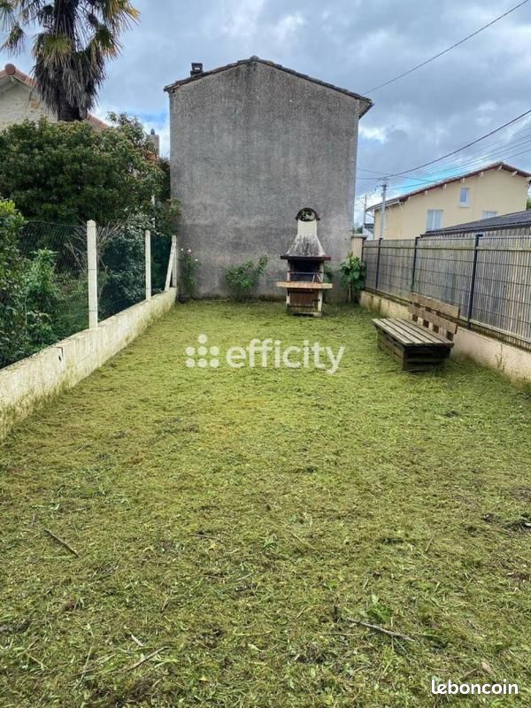 Maison 4 pièces 105 m² - Saint-Yrieix-sur-Charente 16710 (image principale 10)