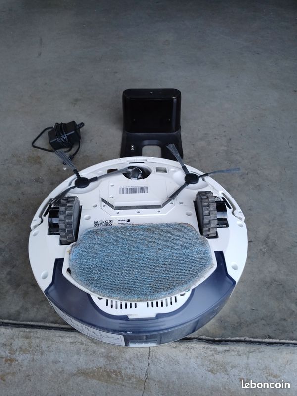 Robot aspirateur laveur (image 4)