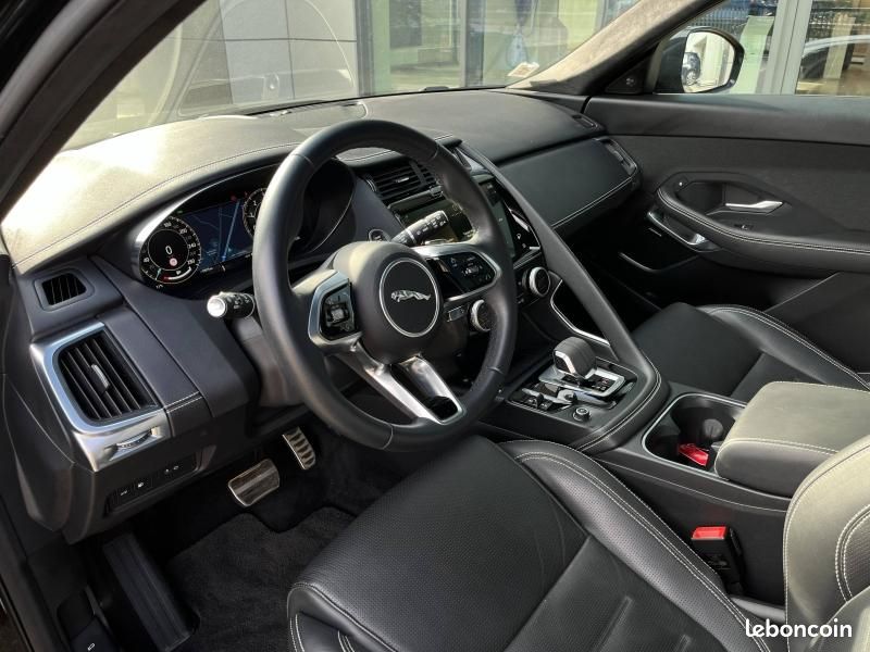 Jaguar E-Pace P300e PHEV 309ch R-Dynamic HSE (image 10)
