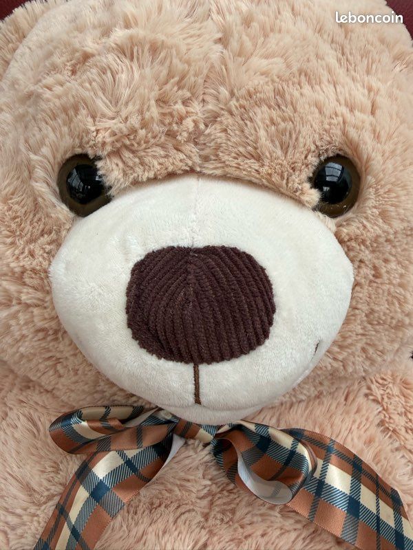 Peluche ours XXL une marron et l’autre beige (image 11)