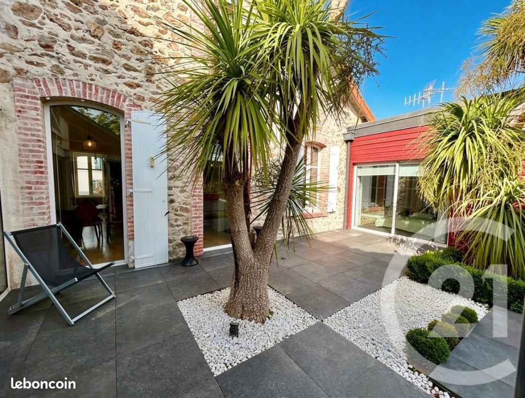 Maison 5 pièces 129 m² · à La Roche-sur-Yon · 129 m² · 444 900 €