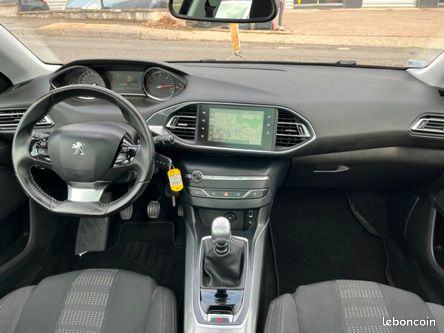 308 sw 1.6 hdi 120cv toit pano gps clim possibilite garantie 12 / 24 / 36 mois (image 5)