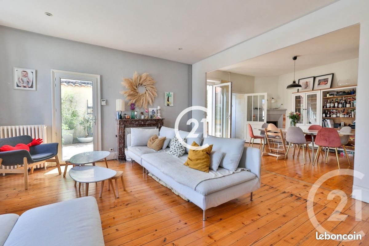 Maison 6 pièces 154 m² · à Cognac · 154 m² · 252 500 €
