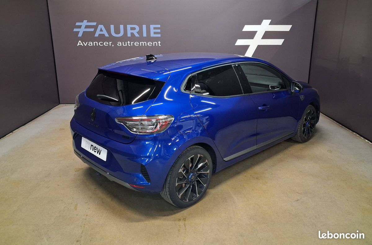 RENAULT Clio E-Tech full hybrid 145 ch GSR2 Esprit Alpine (image 5)