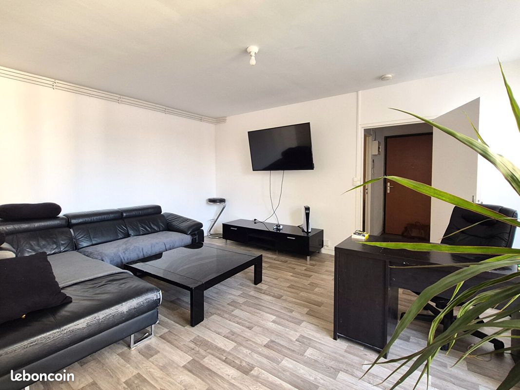 Appartement 2 pièces 52 m² · à Tourcoing · 52 m² · 114 000 €