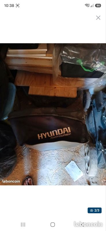 Vds tondeuse hyundai auto-tractée (image 2)