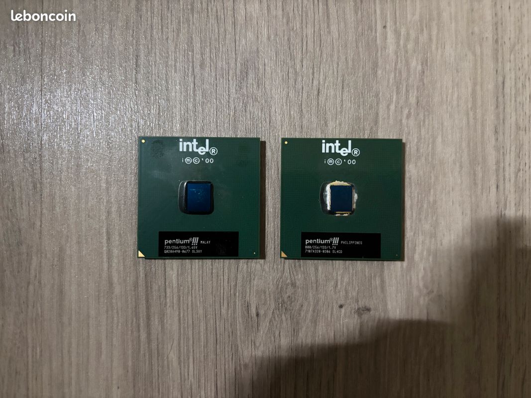 Lot processeur intel Pentium III - Accessoires informatique