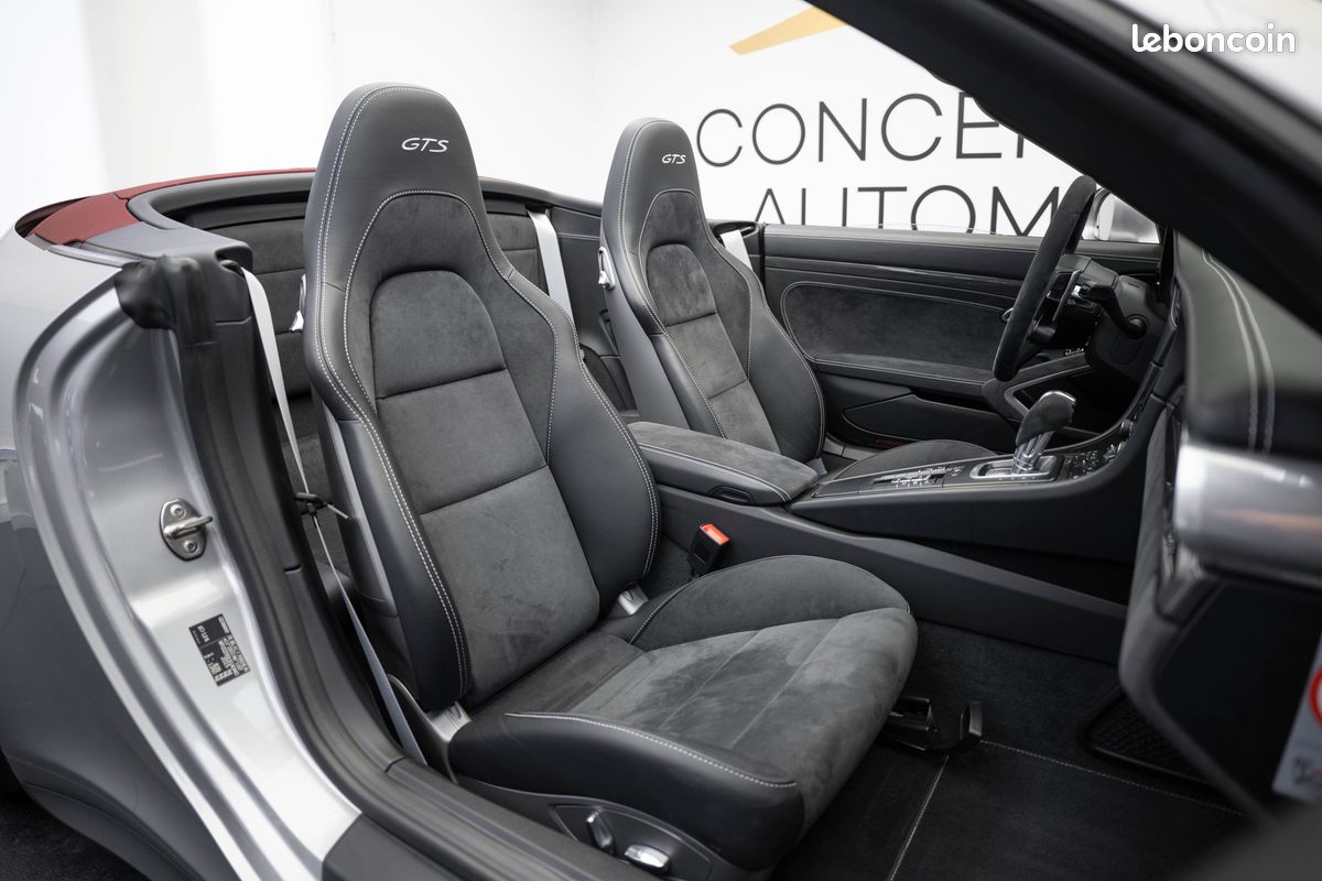 Porsche 911 991 991.2 Carrera 4 GTS Cabriolet 3.0 450cv PDK / PDLS / PSE /BOSE / CARBONE / IMMAT FR (image 8)