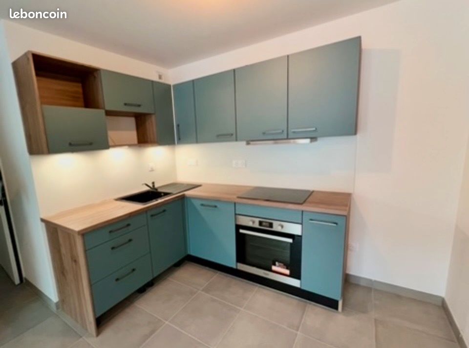 Appartement 3 pièces 71 m² · à Clermont-Ferrand · 71 m² · 916 €/mois