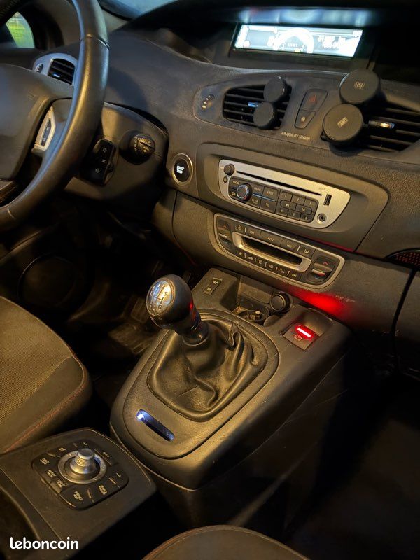 Renault Scenic DCI 7places (image 6)