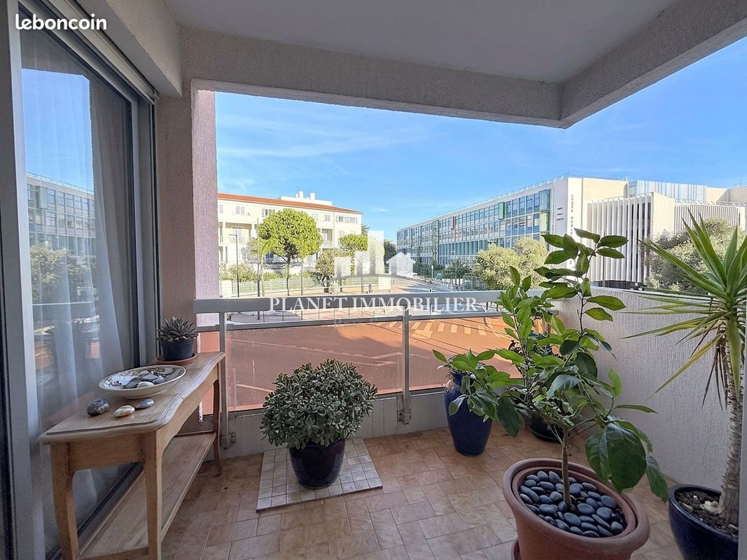 Appartement 4 pièces 84 m² · à Antibes · 84 m² · 369 000 €