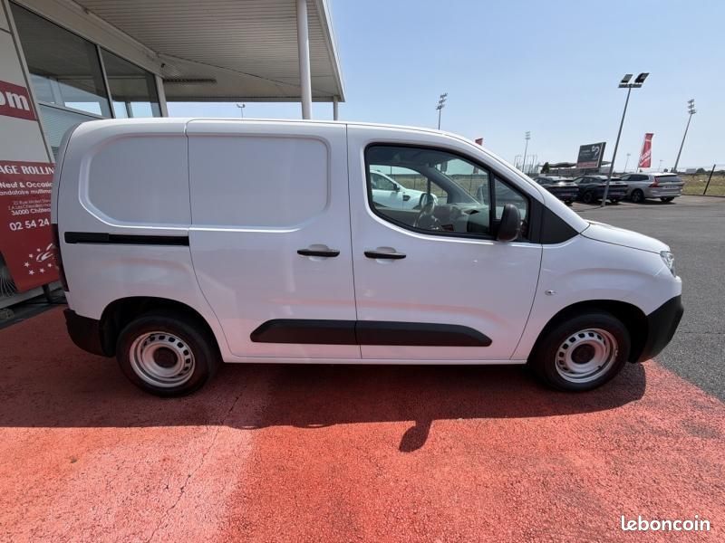 Citroen Berlingo Van M 650kg BlueHDi 75 S&S Control (image 4)