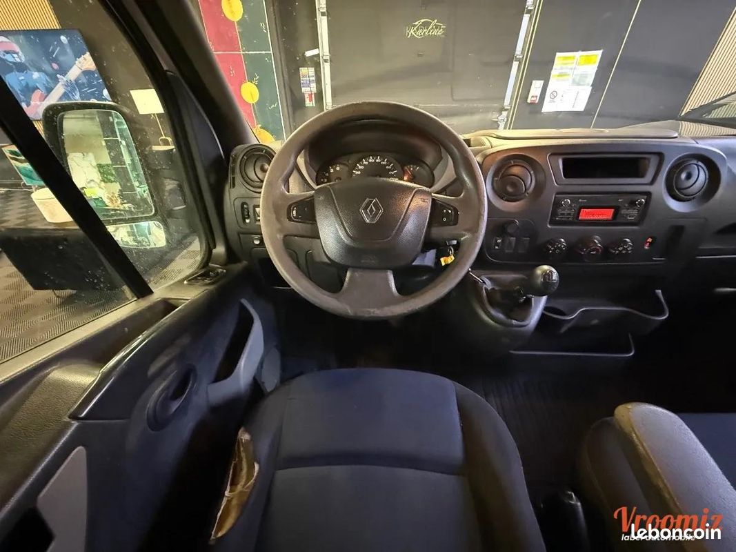 Renault Master Vu FOURGON 2.3 DCI 110 35 L2H2 GRAND-CONFORT I 7 PLACES - PRIX TTC (image 17)