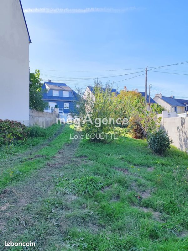 Terrain 463 m² · à Saint-Jacques-de-la-Lande · 463 m² · 158 000 €