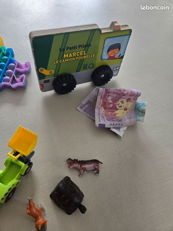 🧸🎲 Lot de jouets enfant – divers jeux & figurines (image 8)