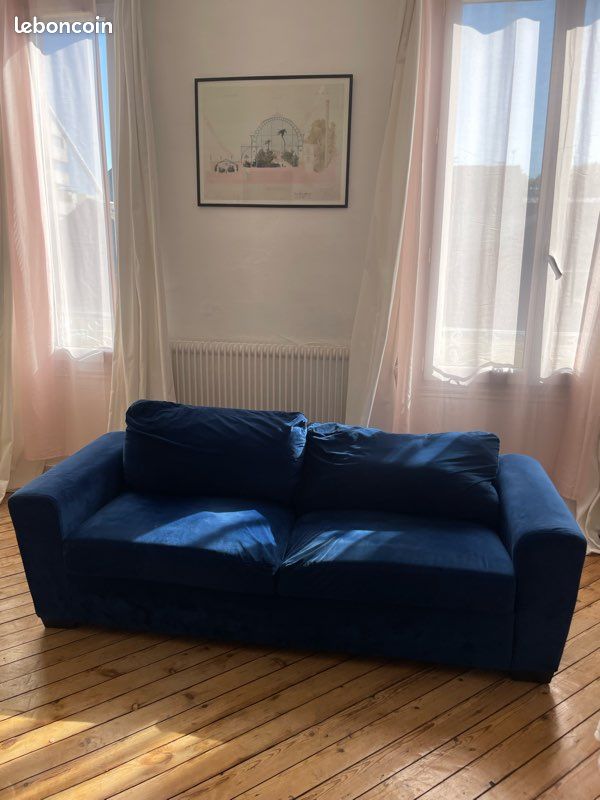 Canapé bleu (image 1)