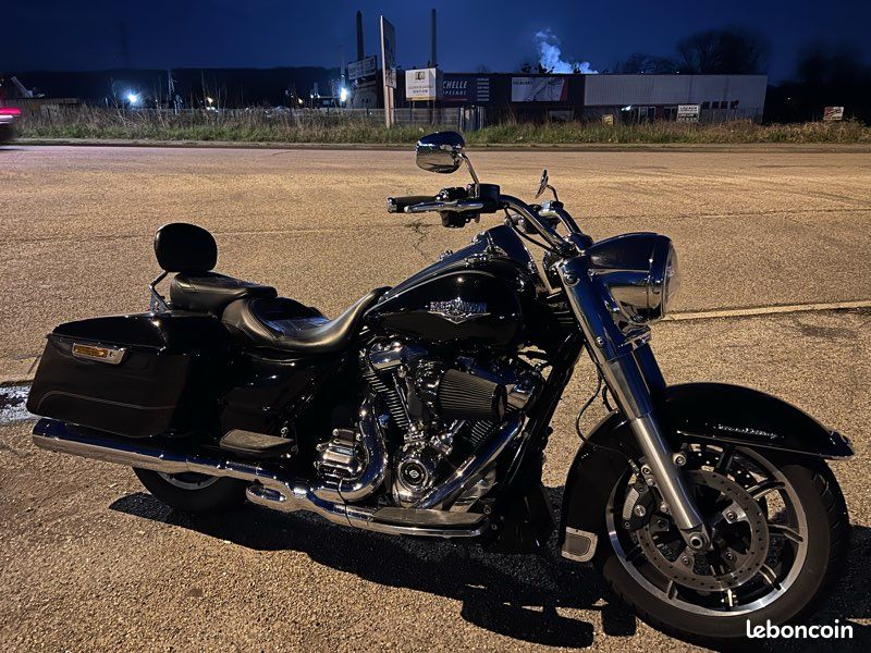 HARLEY-DAVIDSON ROAD KING 2017 – 1745 cm³ (image 3)