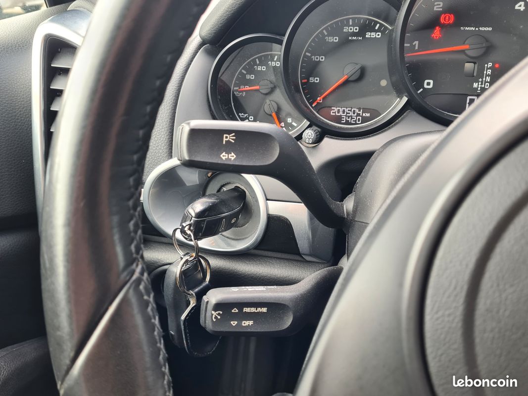 Porsche cayenne 3.0 v6 tdi 240 tiptronic-s bva toit ouvant (image 19)