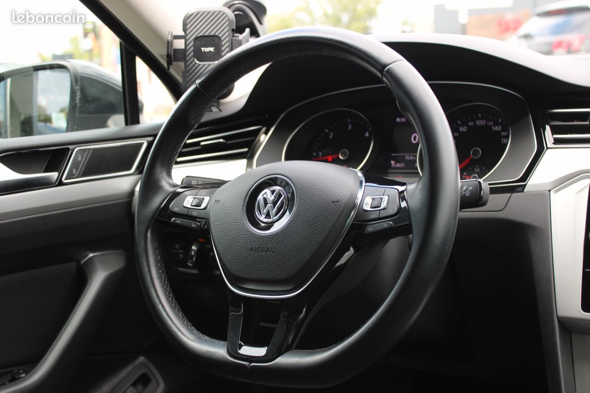 Volkswagen passat 2.0 tdi 150ch bluemotion connect - suivi complet - siège conducteur semi-électrique (image 18)