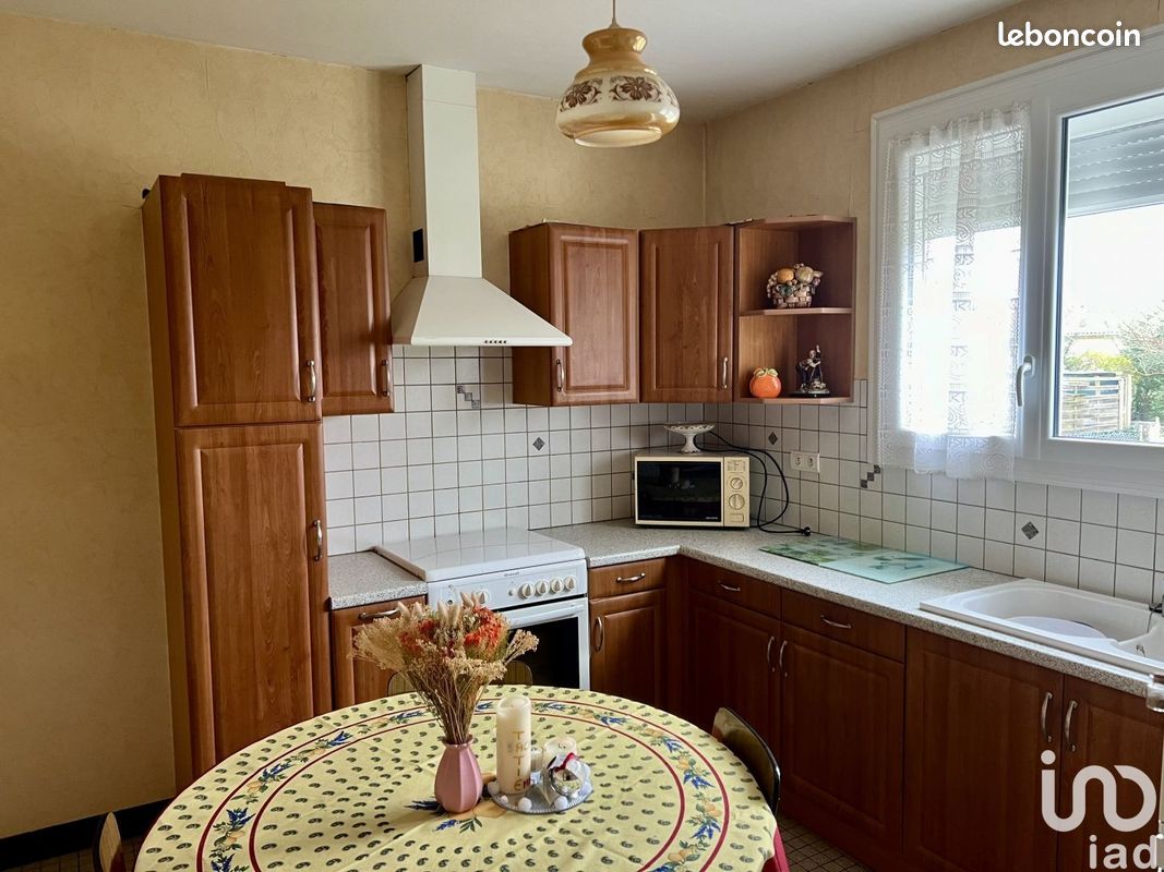 Maison 4 pièces 100 m² - Saint-Yrieix-sur-Charente 16710 (image principale 4)