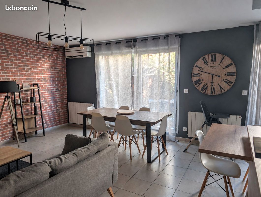 Appartement 4 pièces 83 m² · à Vaulx-en-Velin · 83 m² · 239 000 €
