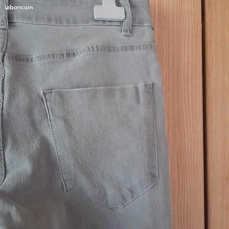 Jeans femme taille 36 (image 5)