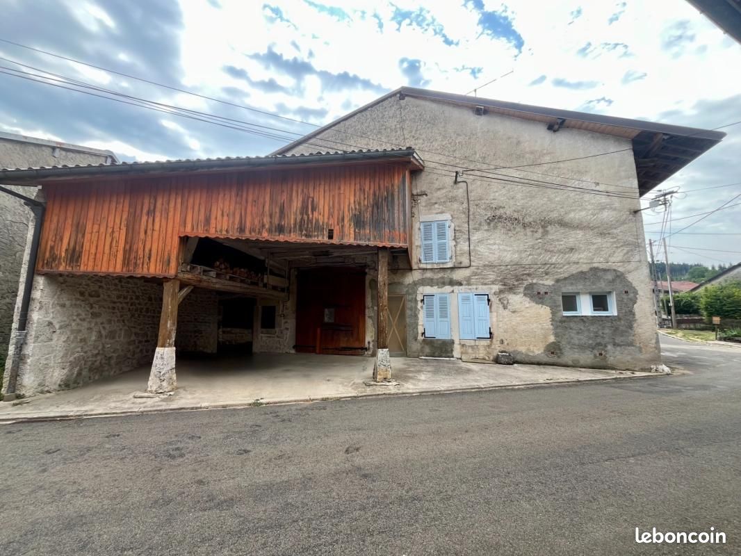 Maison 4 pièces 91 m² · à Chevillard · 91 m² · 127 000 €