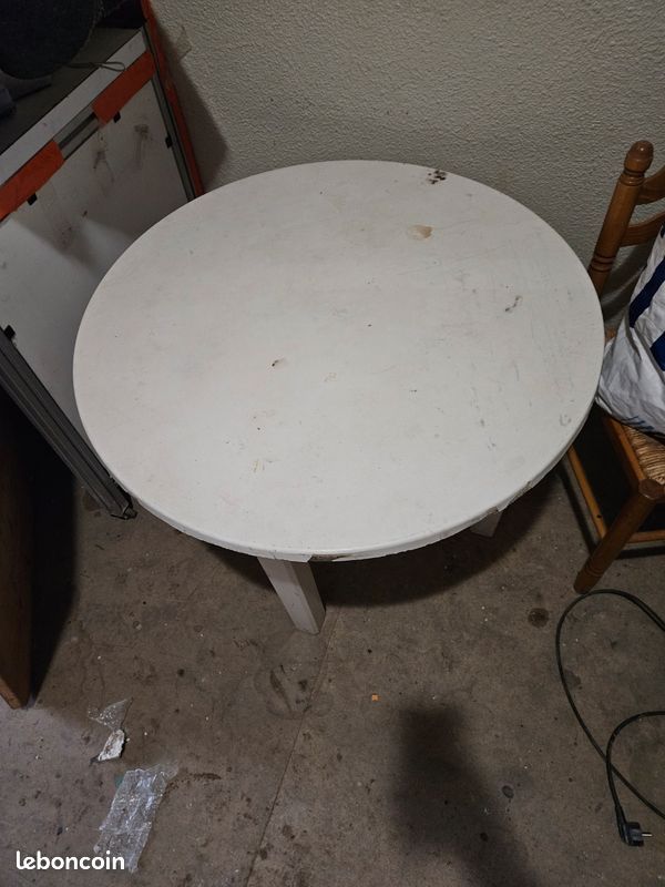 Table (image 2)