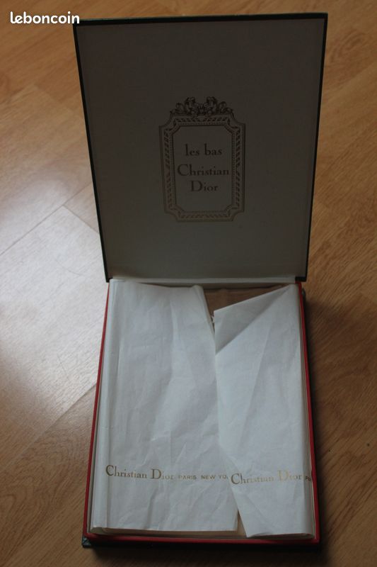 Coffret DIOR Bas nylon sans couture stockings vintage chair T3 (image 2)