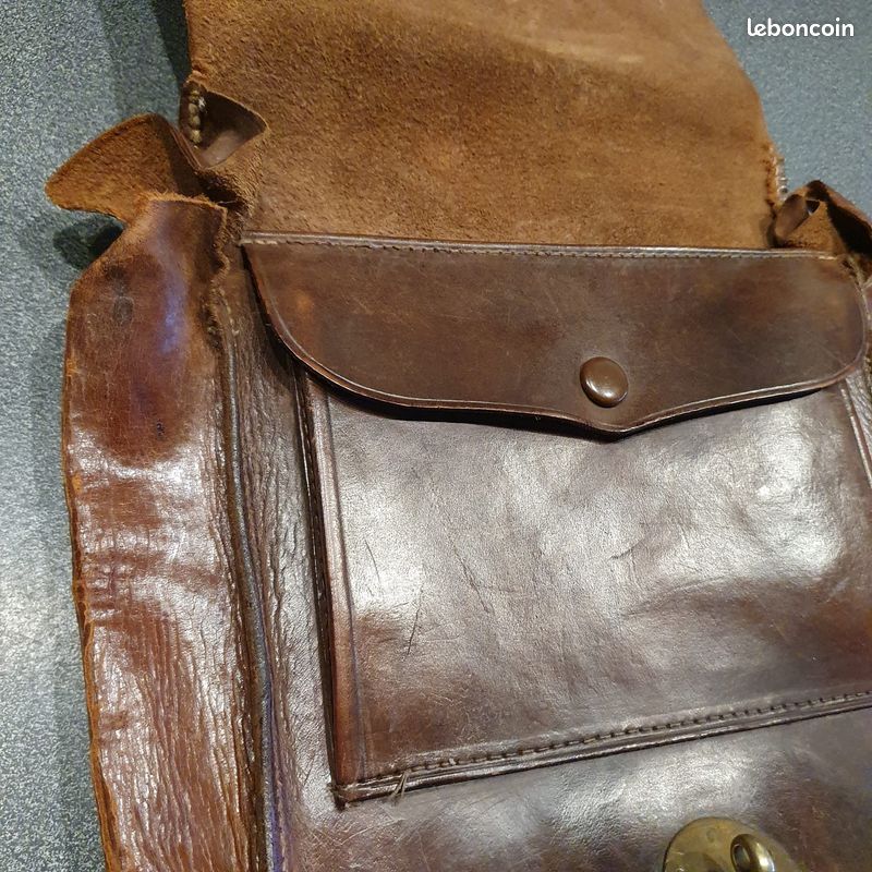 Sacoche De Selle En Cuir Marron – Randonnée équestre, Style Traditionnel